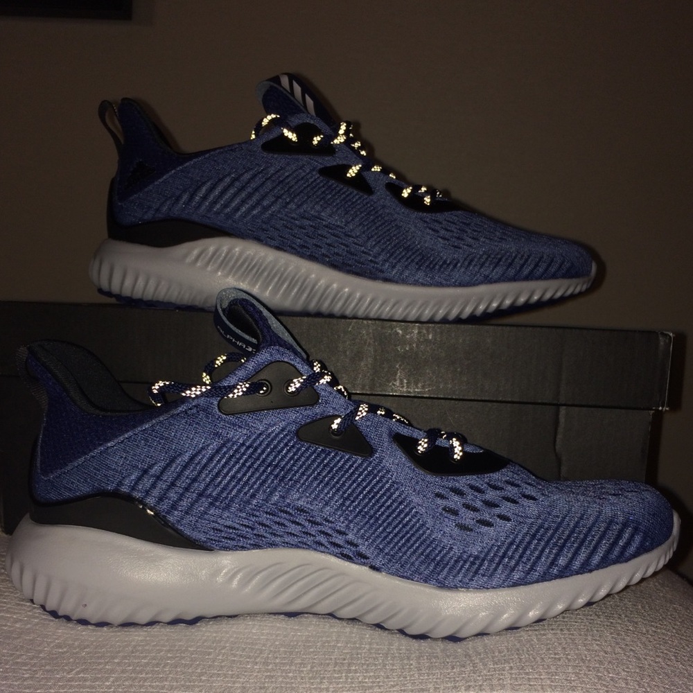NEW‼️ Adidas alpha bounce Mens US size 7.5